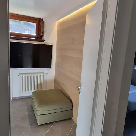 Appartement Aura Snowy Peaks At The Foot Of The Matterhorn - Cerviniaholidays-com