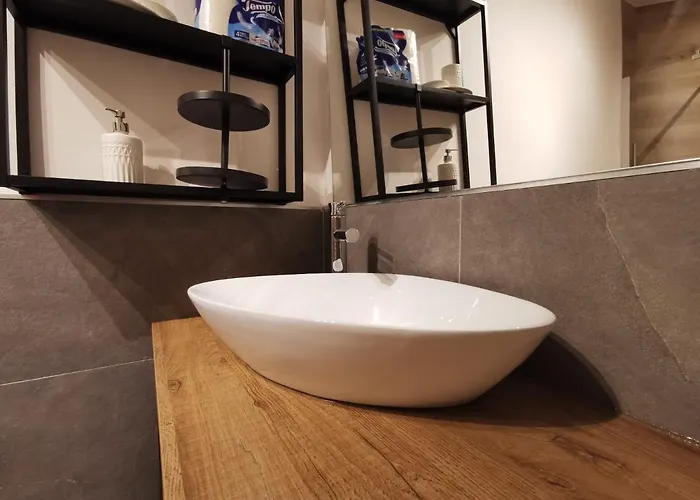 Aura Snowy Peaks At The Foot Of The Matterhorn - Cerviniaholidays-com 公寓